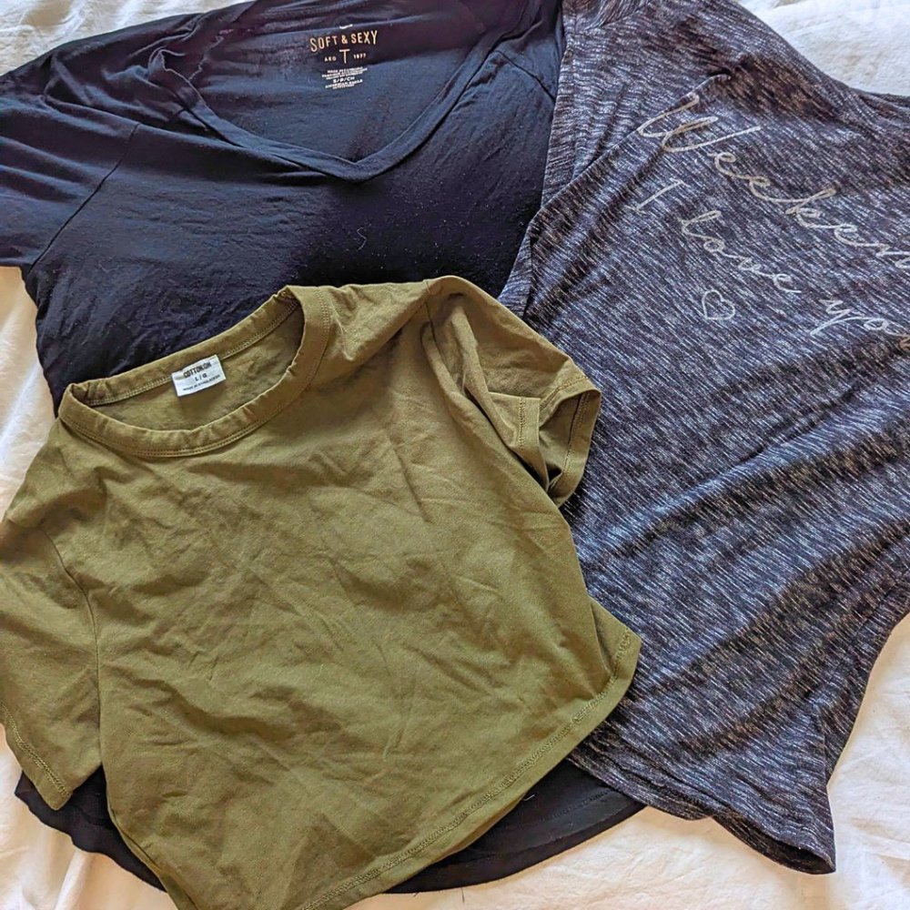 Bundle of Name Brand Casual Tops + Cute Sleep Shirt